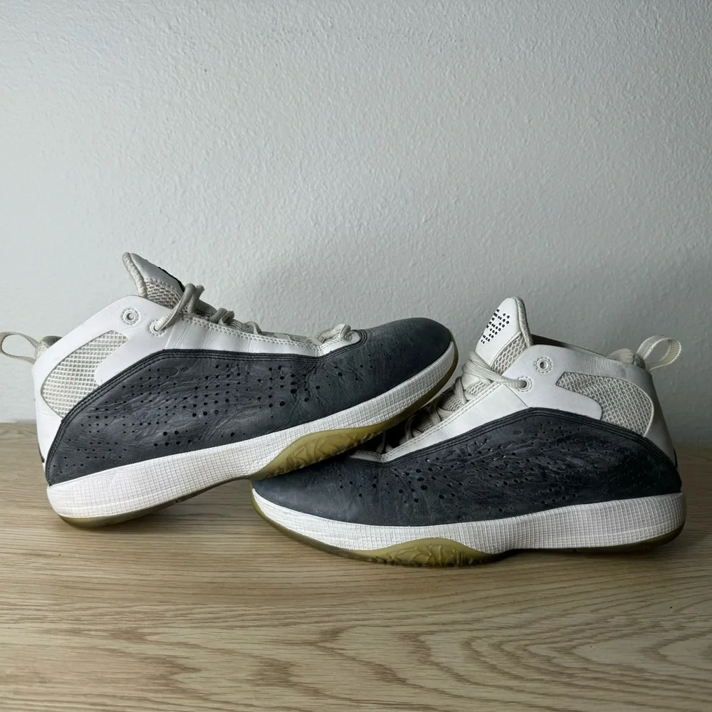 Nike Air Jordan 2011 White Black Anthracite Sneakers 436771-101 Men's Size‎ 9.5